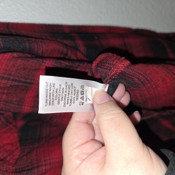 Plaid Button-Up Shirt - Red and Black - Picture 4 of 5